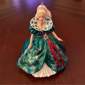 Vintage Hallmark Barbie Holiday Collector's Series Keepsake Ornament 1995 #3